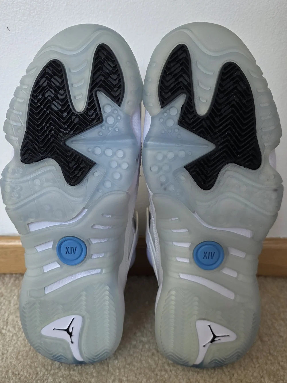 Nike Jordan Jumpman Two Trey -  
